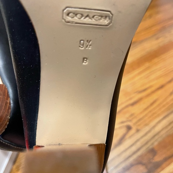 🔥🔥Coach boots size 9.5 Gorgeous black boots 🔥🔥 - Picture 5 of 11